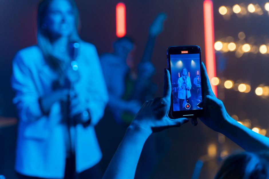 Micrófono Solapa Celular: El Error Que Casi Me Cuesta Caro