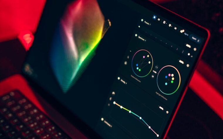 Streamplify lanza en Argentina cámara 4K y paneles RGB para creadores