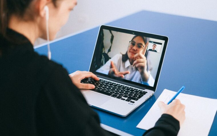 Klip Xtreme Laguham: webcam Full HD para streaming y videoconferencias en Argentina